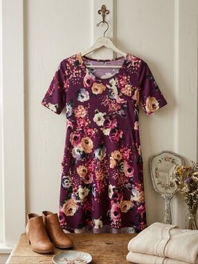 LADY HIKE Floral Cranberry Short Sleeve Happy Dress With Pockets Size Women's XL